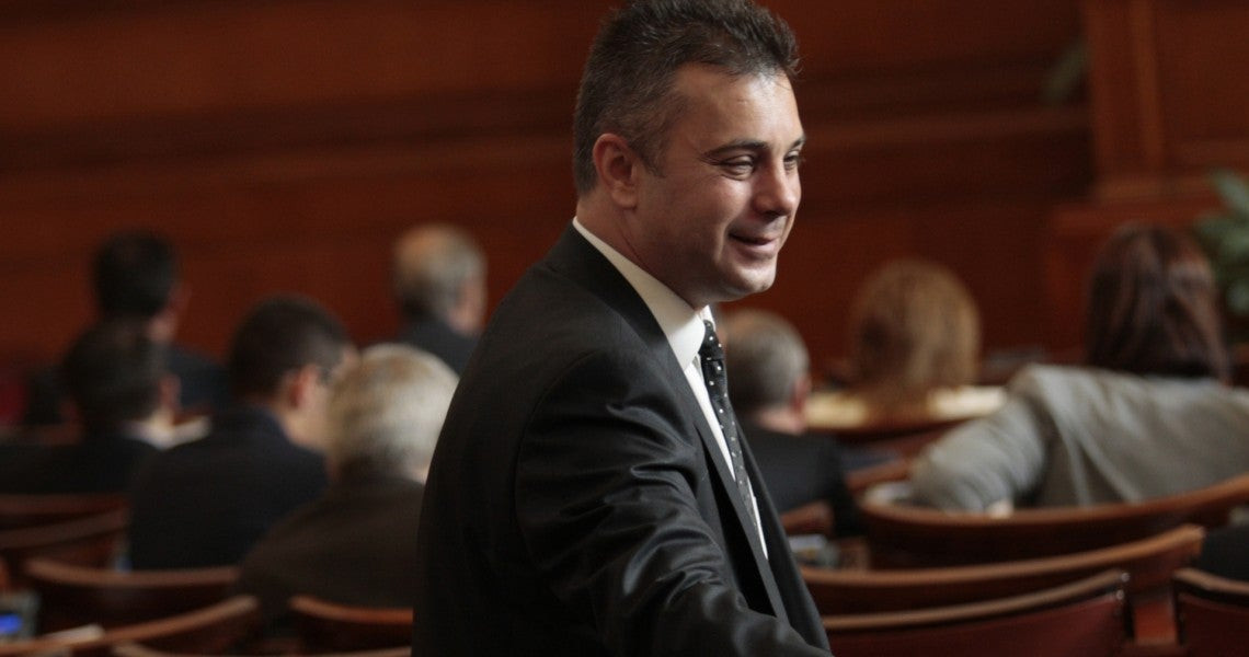 Πολιτικός σεισμός στην υπόθεση των σχισματικών των Σκοπίων: Βούλγαρος ακροδεξιός πολιτικός επιτίθεται σε Φανάρι και Ελλαδική Εκκλησία